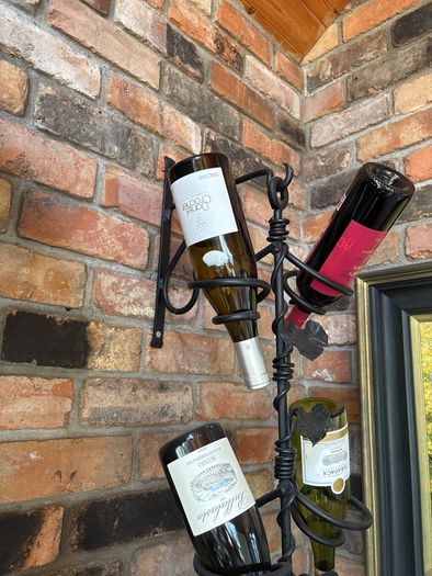 Wine holder