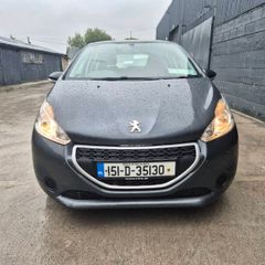 Peugeot 208 , 1.4HDI