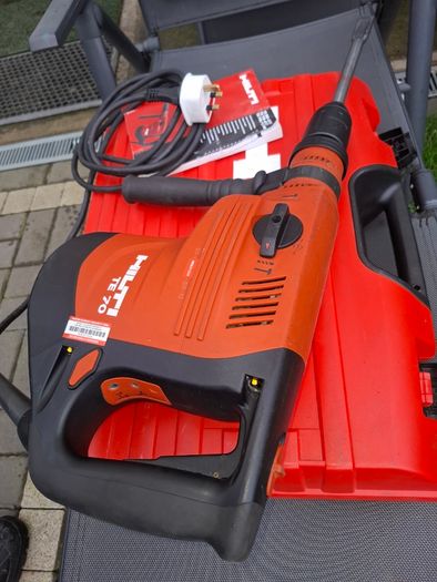 Hilti Te70  230v