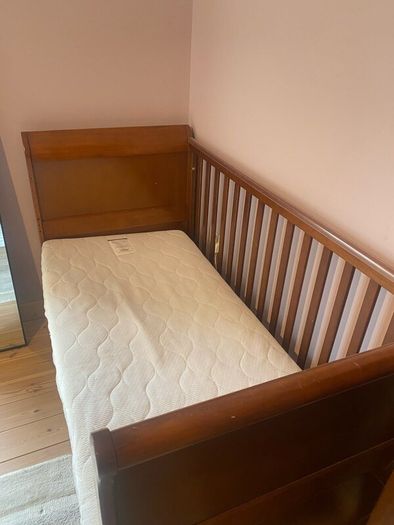 Mamas and papas  cot