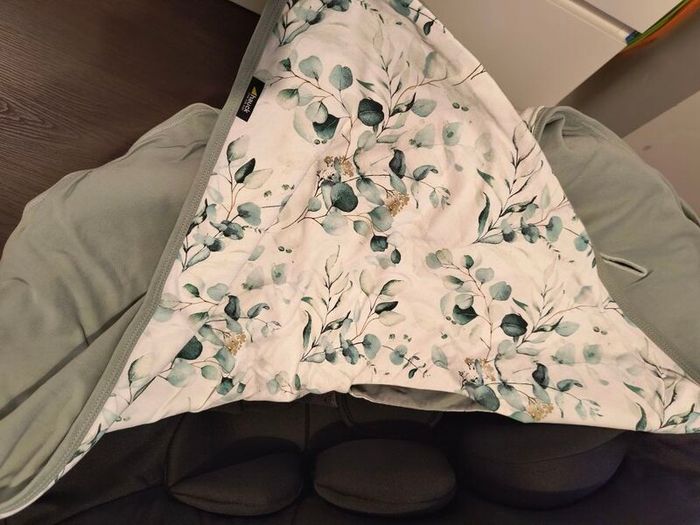 Baby car seat