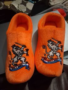 clog slippers