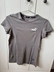Puma women ladies t-shirt, mint condition
