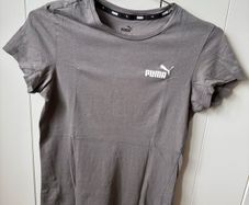 Puma women ladies t-shirt, mint condition
