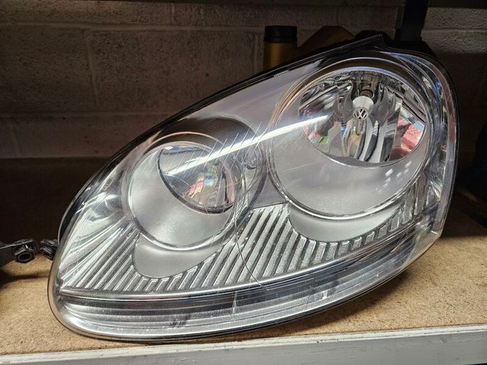 MK 5 VW Golf/ Jetta Headlights