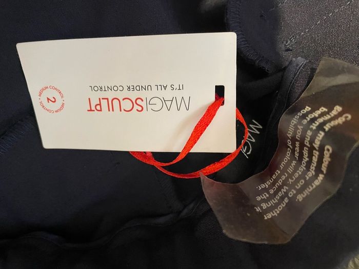 Magisculpt navy trousers size 12 - new