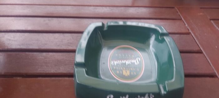 Smithswicks ashtray, collectors item ,with smoking bans advertising bans for health reasons on ashtrays,,buyer collects or pays postage thank you,,sold as seen ,