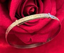 Vintage sterling silver bangle