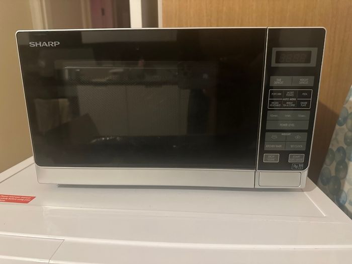 Microwave Oven