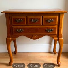 Vintage / Traditional Wooden Console Table