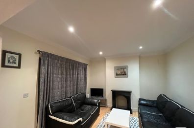 2-seats sofa