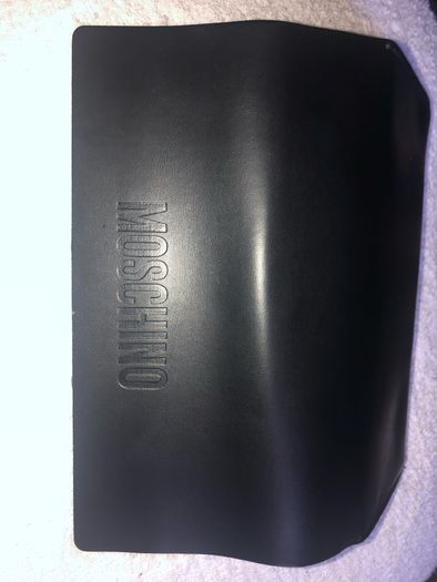 love moschino sunglasses leather case brand new