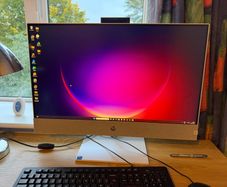 HP Pavilion 27" All-in-One PC, Intel i7 12th Gen, 16GB RAM, 1TB SSD