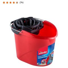 String mop head and handle and wring bucket