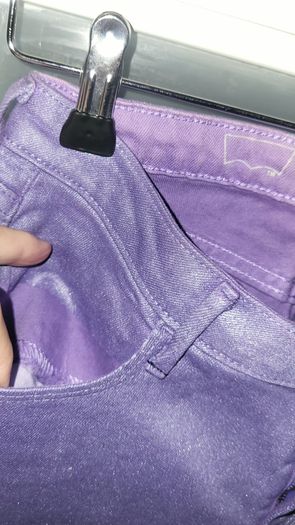 LEVI'S Mauve Skinny Jeans Sz 26 (Fit 8uk)