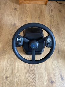 Steering wheel HORI