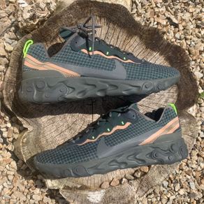 Get Fresh USA Exclusive Nike Reacts