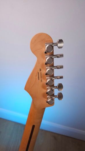 Fender Stratocaster Player Series, Fiesta Red