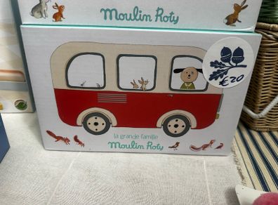 Moulin Roty - Julius 6 Seater Bus - La Grand Famille