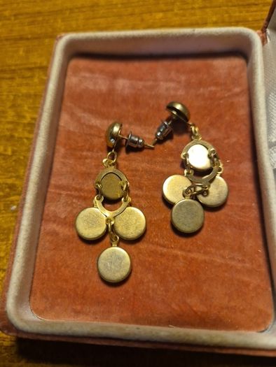 Vintage Black Earrings