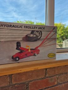 Hydraulic Trolley Jack 2000 kg