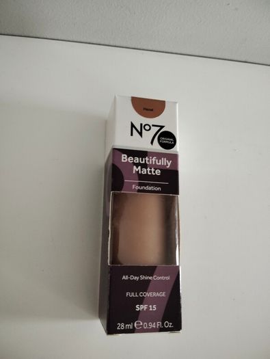No7 foundation - New