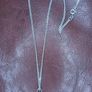 Vintage jewelry is sold individually for 5 to 10 euros Image 3