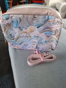 Women's handbags