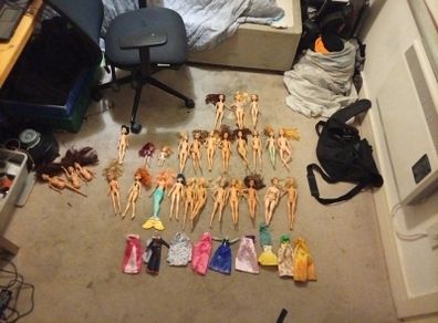 barbies lot of 26 dolls quick sell