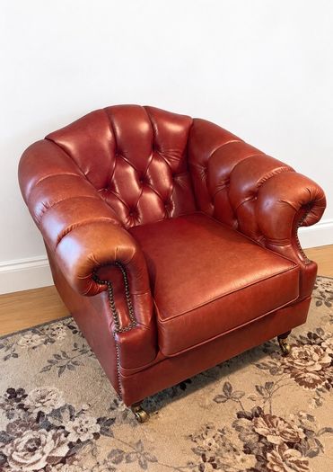Chesterfield Leather Armchair Deep Buttoned Club Chair