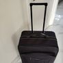 black suitcase Image 4