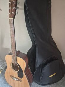 Fender Acoustic Guitar - Complete set