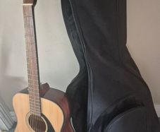 Fender Acoustic Guitar - Complete set