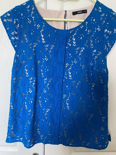 Ladies Oasis  top Size 16