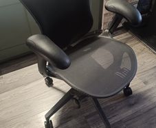 Herman miller office chair, mirra
