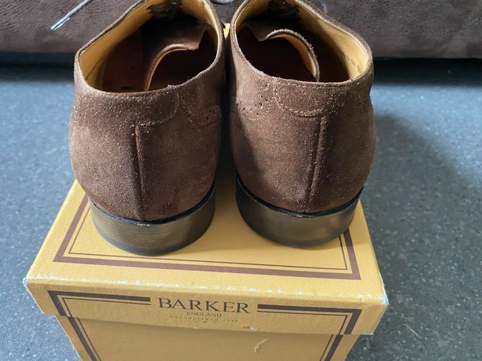 Barker England Albert Collection Castagnia Suede Hampstead Size UK8,5