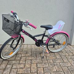 Girls bike age 6-9