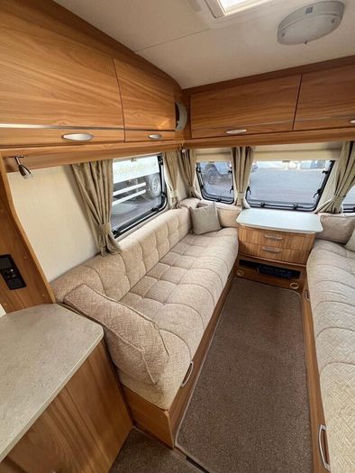 2012 Lunar Quasar 462- 2Berth