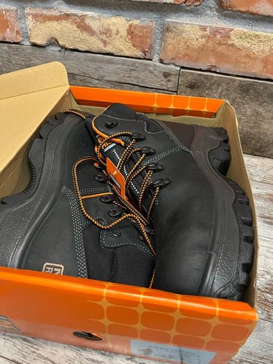 No Risk Armstrong Safety Boots size 46/11