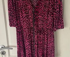 Scamp & Dude pink leopard mini dress size 10