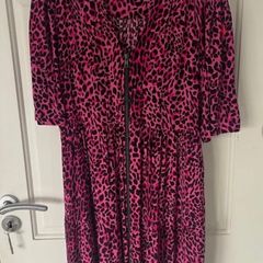 Scamp & Dude pink leopard mini dress size 10