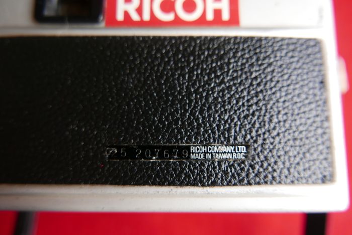Ricoh 500GX Point And Shoot 35mm Film Camera (works well)