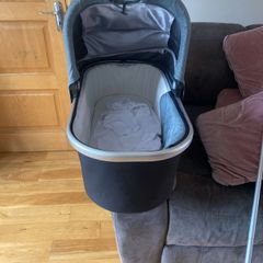 uppababy baby bassinet