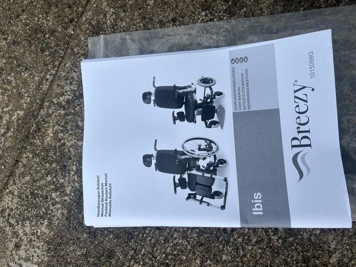 Ibis Breezy Manual Wheelchair