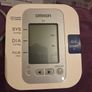 Omron M3 Blood Pressure Monitor Image 2