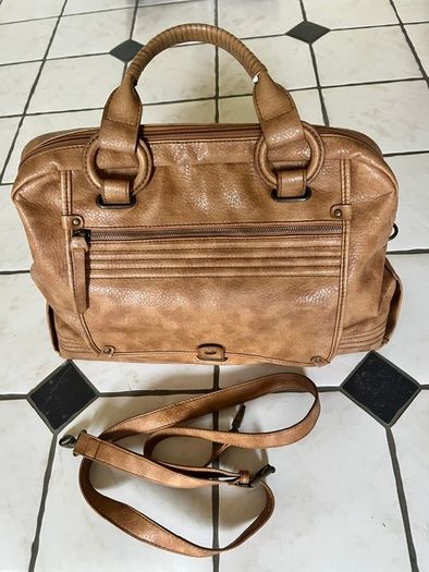 A-WEAR BAG OVERNIGHT WEEKEND Camel beige Stylish Faux Leather bag. Brass hardware In Very Good Condition. Generous sizing