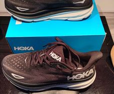 Hoka Clifton 9