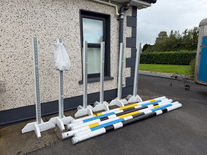 Never Used Horse jump set of 3