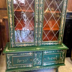 Hand painted cupboard Dutch
