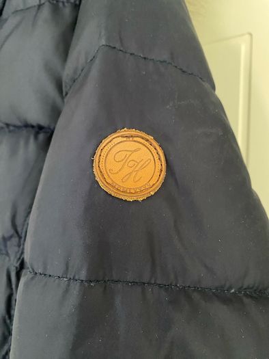 Tommy Hilfiger navy puffer jacket with fur lined hood